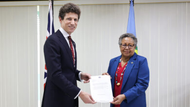 Photo of CARICOM Secretary-General accredits new UK Ambassador